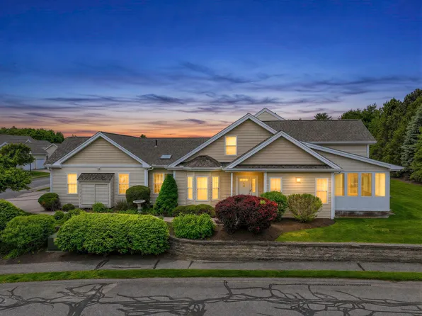 70 Orchard Meadow Dr Unit 70, Shrewsbury, MA 01545