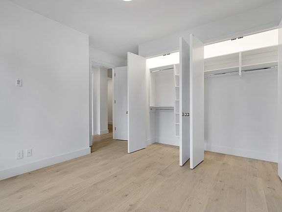 5th image of 145 Henry St APT 4G