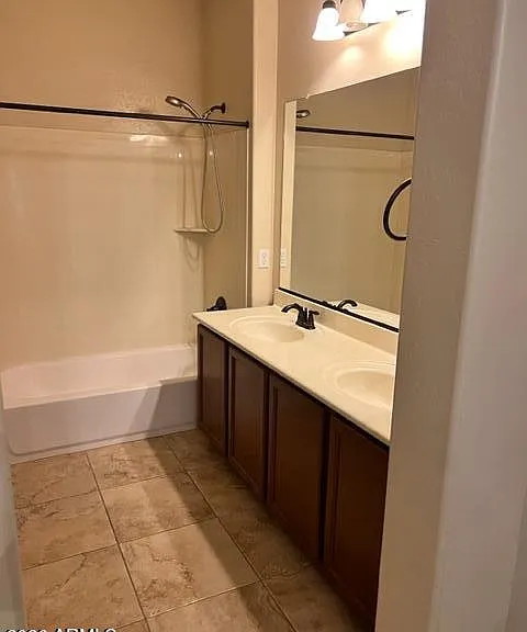 4754 E Red Oak Ln #101 — Photo 16
