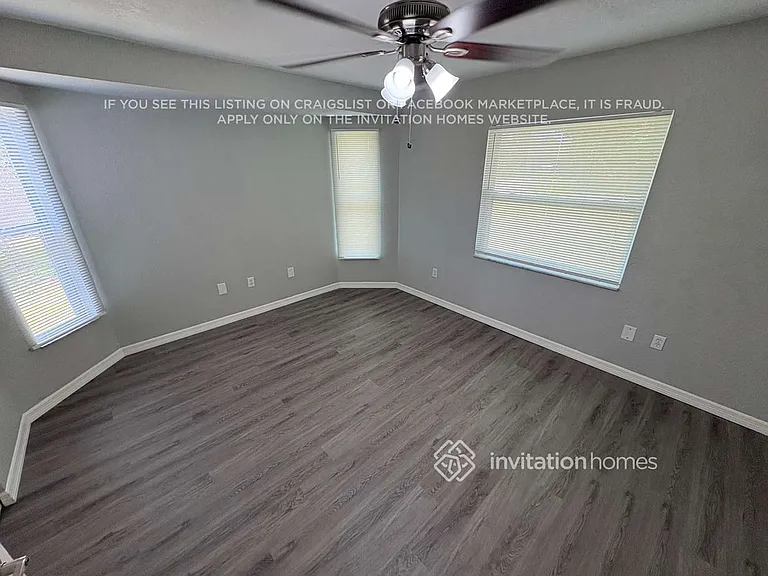 1187 Desmond St — Photo 7