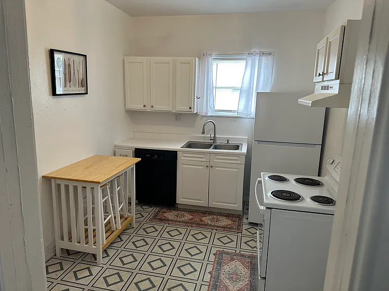 417 Veta Ave — Photo 6