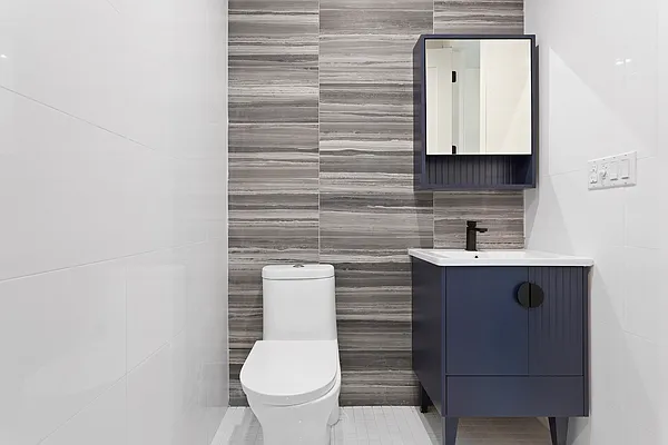 Rented by Safdie Realty Group | media 18