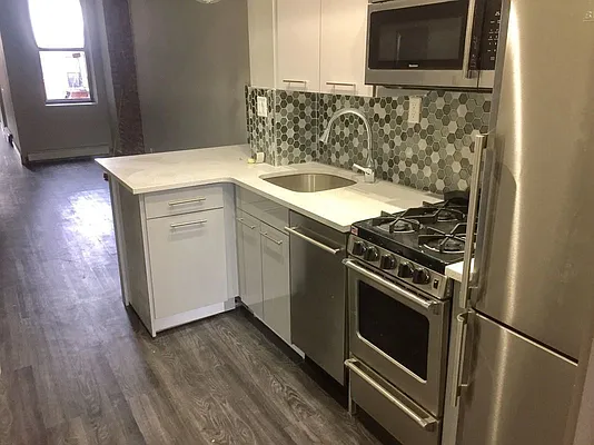 Rented by East Williamsburg Realty Inc | media 5