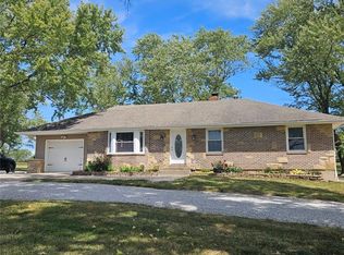 31421 W 161st St, Excelsior Springs, MO 64024