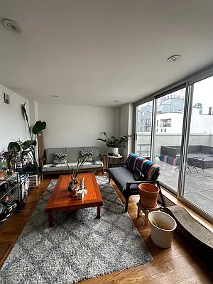 Rented by FLATS & PADS LLC | media 11