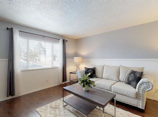 2332 Camino Carlos Rey, Santa Fe, NM 87507