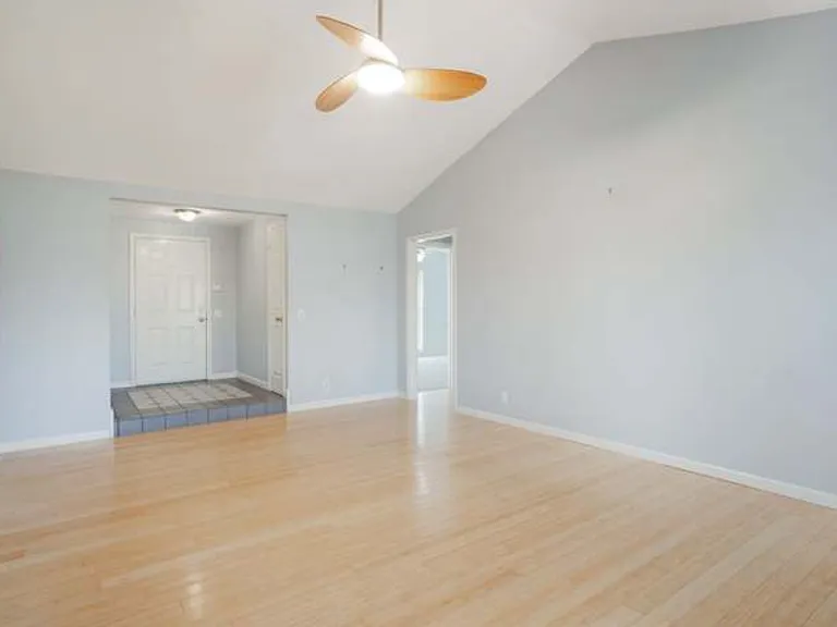 816 Beech Bend Dr — Photo 4