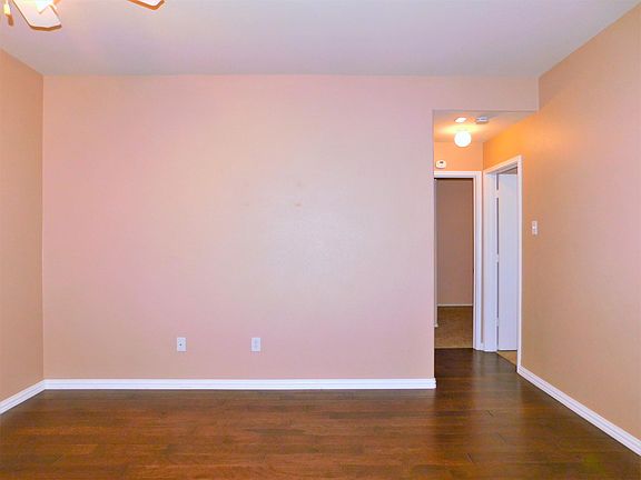 4th image of 3704 San Lucas Ln