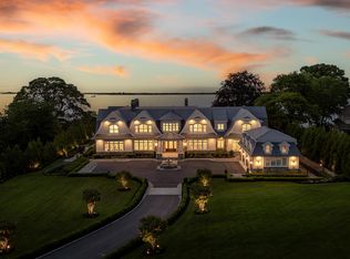 25 Brewster Ct, East Setauket, NY 11733