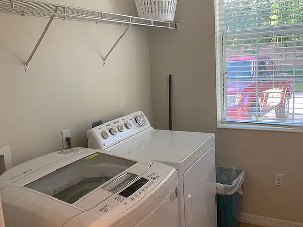 3716 82nd Avenue Cir E APT 106, Sarasota, FL 34243