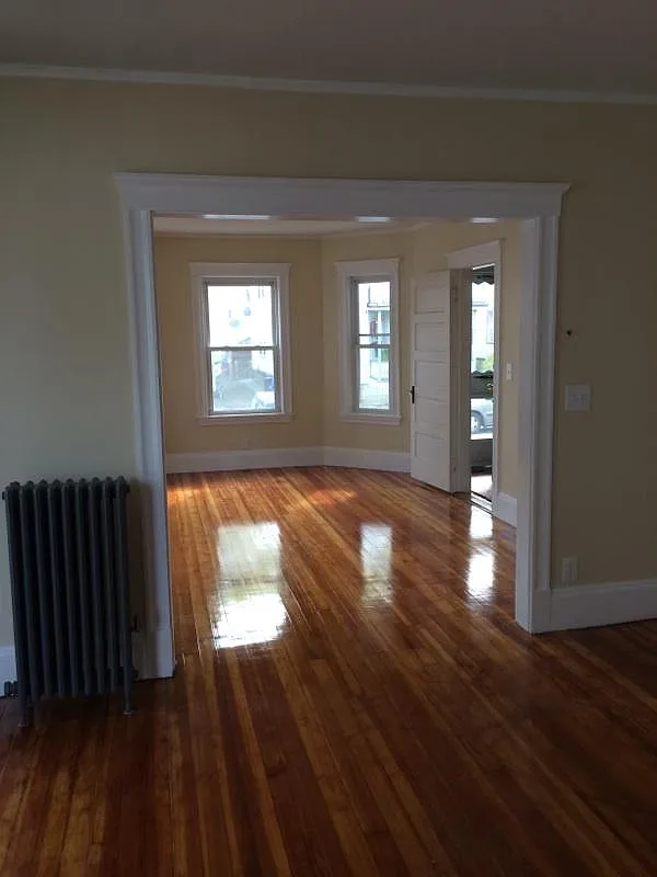 2 bed, 1200 sqft, $2,500 — Photo 2