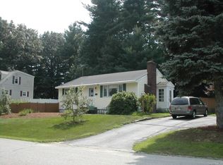 19 McFarlin Rd, Chelmsford, MA 01824