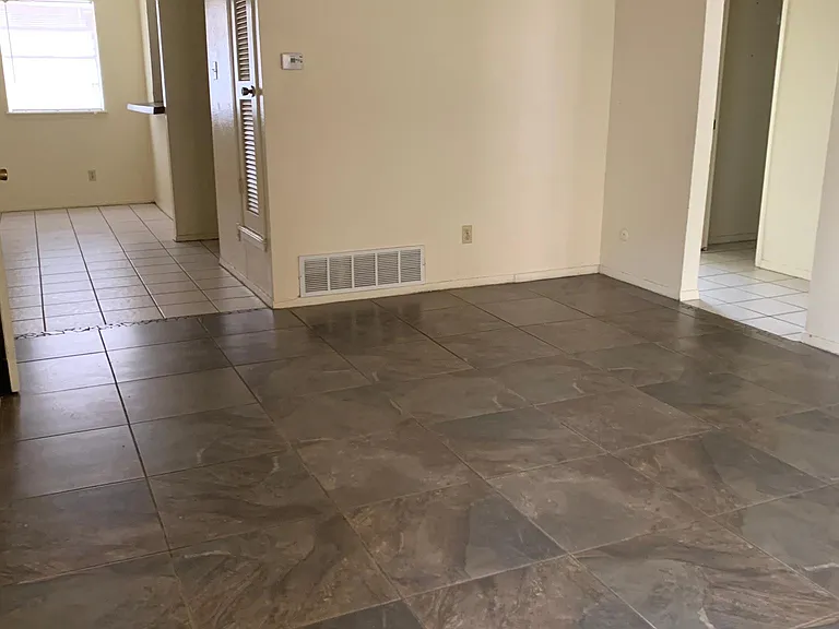 Alto Mesa Apartments — Photo 8