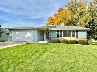 212 N Jefferson St, Verona, WI 53593