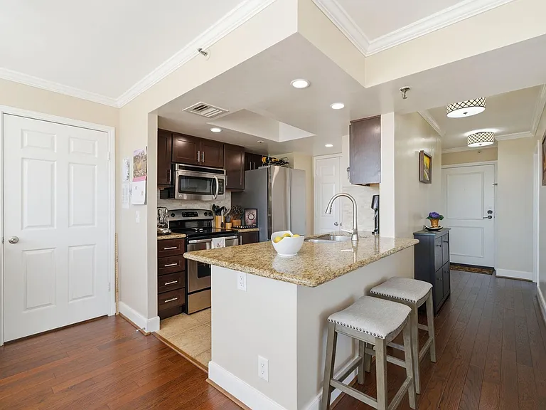 3525 Sage Rd #909 — Photo 9