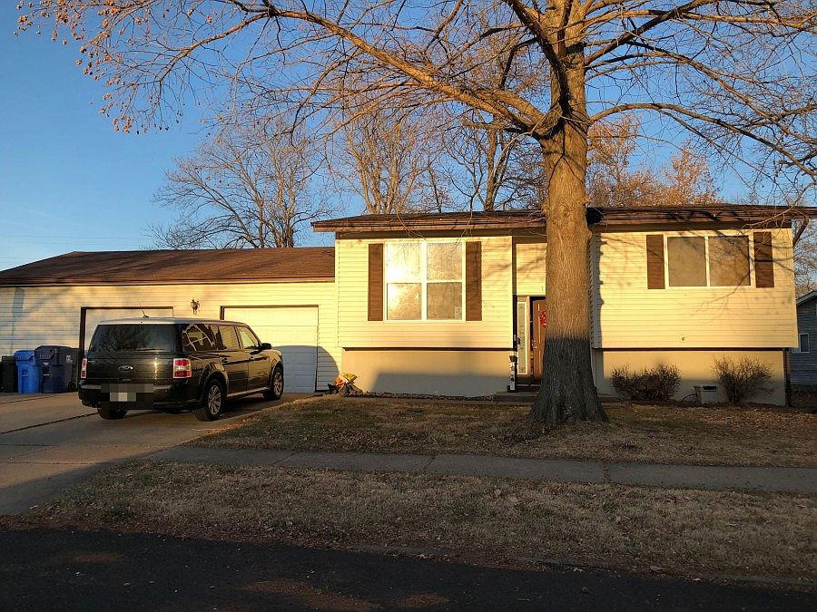 1st image of 1051 Fernbrook Dr