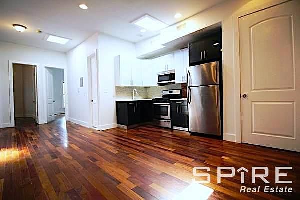 1st image of 23 Prince St APT 4