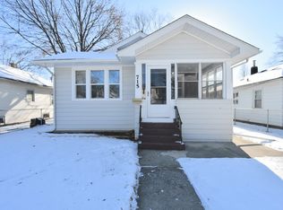 715 Massena Ave, Waukegan, IL 60085