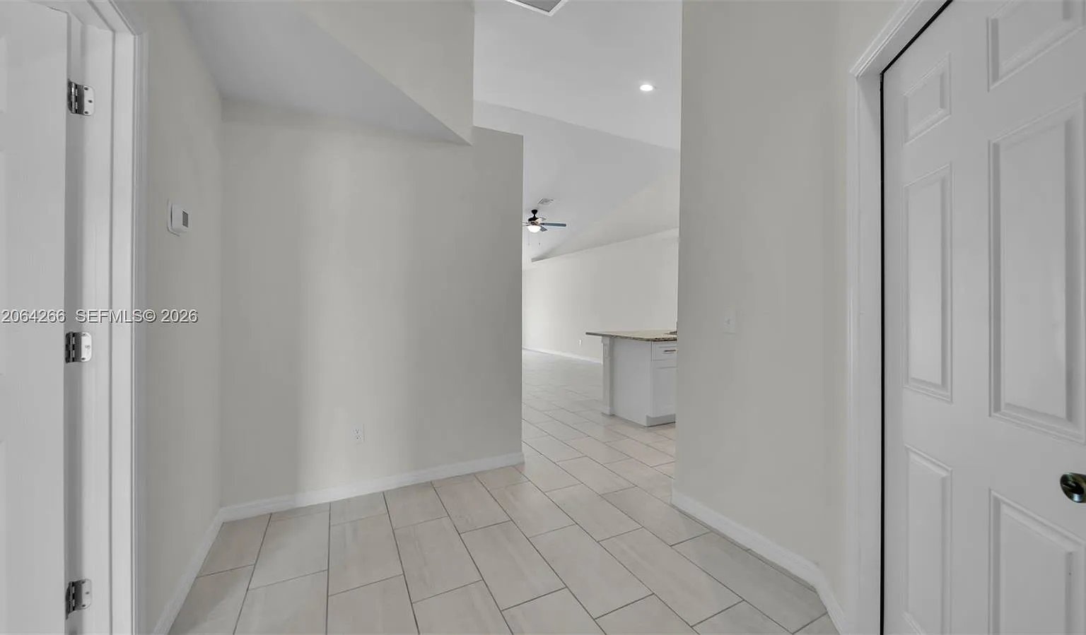 3 bed, 2.0 bath, $1,800 — Photo 4