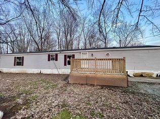 8594 S Yellow View Ln, Claypool, IN 46510