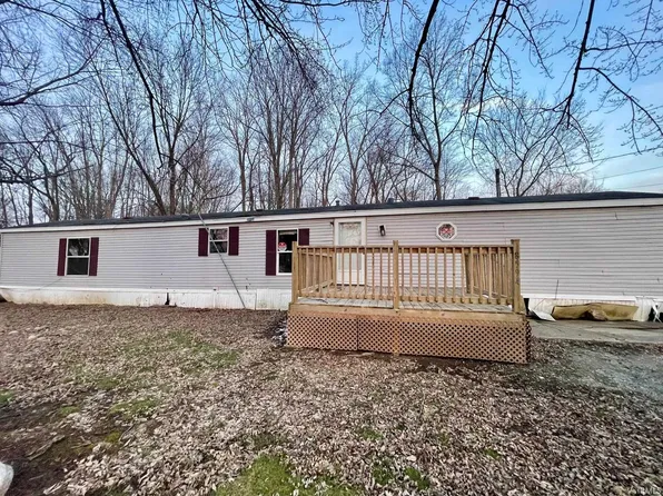 8594 S Yellow View Ln, Claypool, IN 46510