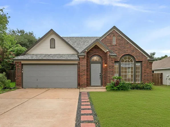 8322 Doe Meadow Dr, Austin, TX 78749