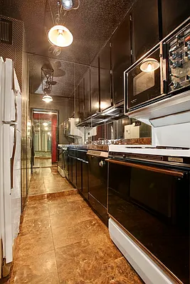 Sold by Corcoran | media 7