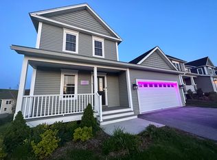 880 Harbor View Dr, Saint Albans, VT 05478