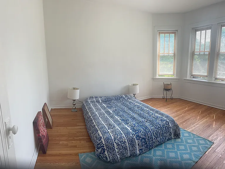 2031 N Humboldt Blvd — Photo 10