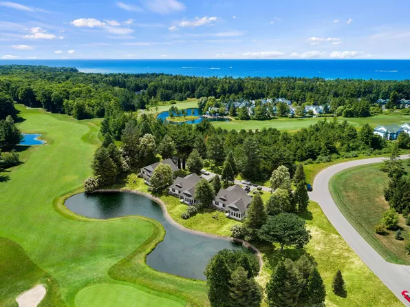 104 Windeberry Dr, Charlevoix, MI 49720