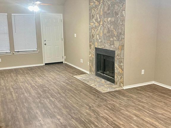 5th image of 10613 Flamewood Dr