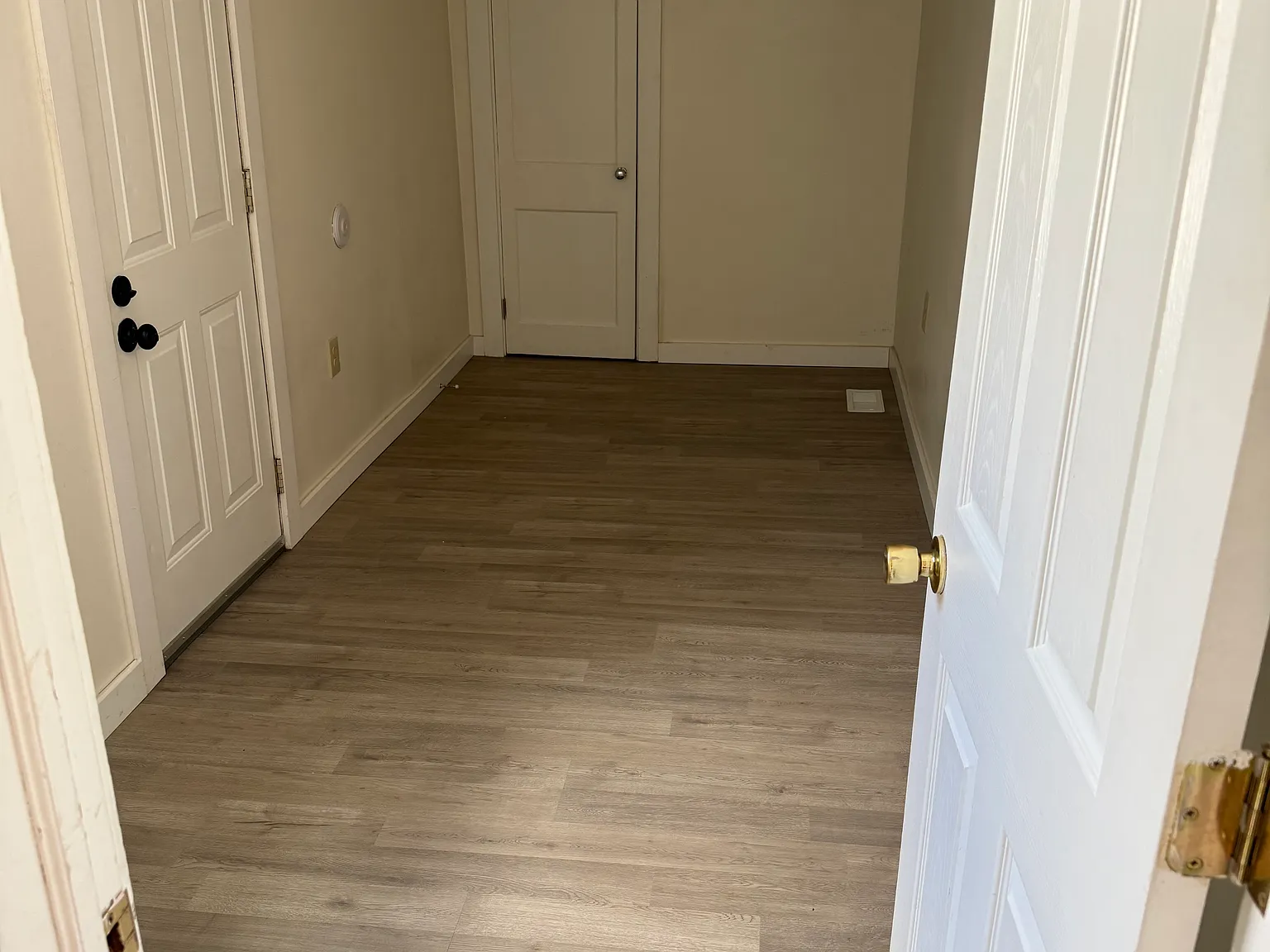 2 bed, $765 — Photo 4