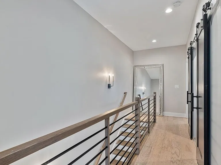 2356 Mason Dr #B-7 — Photo 16