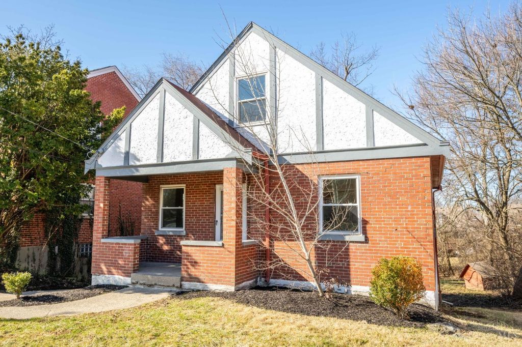Real estate listing image