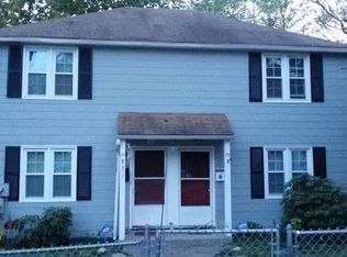 77-79 Pearl Harbor Cir, Bridgeport, CT 06610