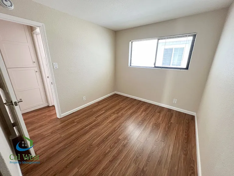 428 S 11th St #3 — Photo 19