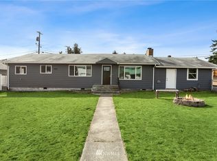 112 Orchard Ave N, Eatonville, WA 98328