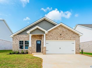 284 Brier Estate Dr, Meridianville, AL 35759