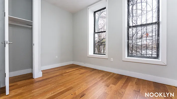 Rented by Nooklyn NYC LLC | media 42