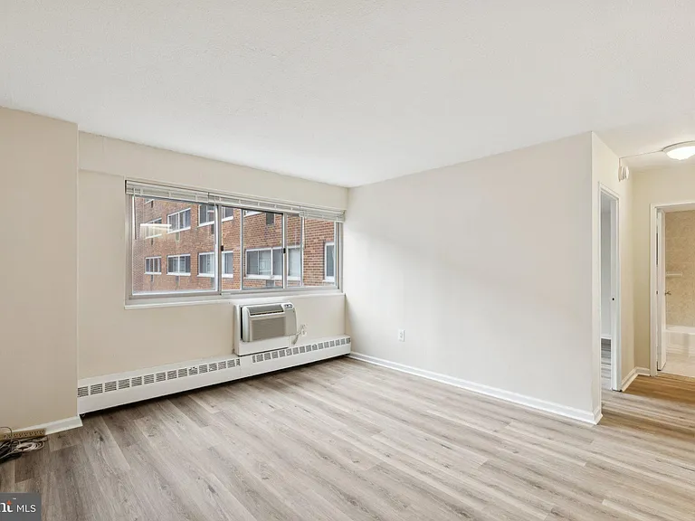 2101 Chestnut St #1521-R — Photo 3