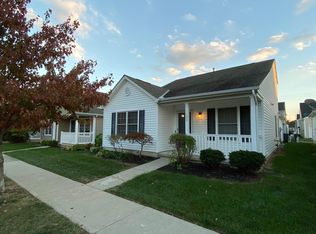 121 Feathertip Ln #121, Lewis Center, OH