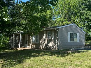6150 Emerald Ave, Saint Louis, MO 63135