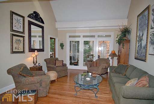 4th image of 1001 Capstone Ct