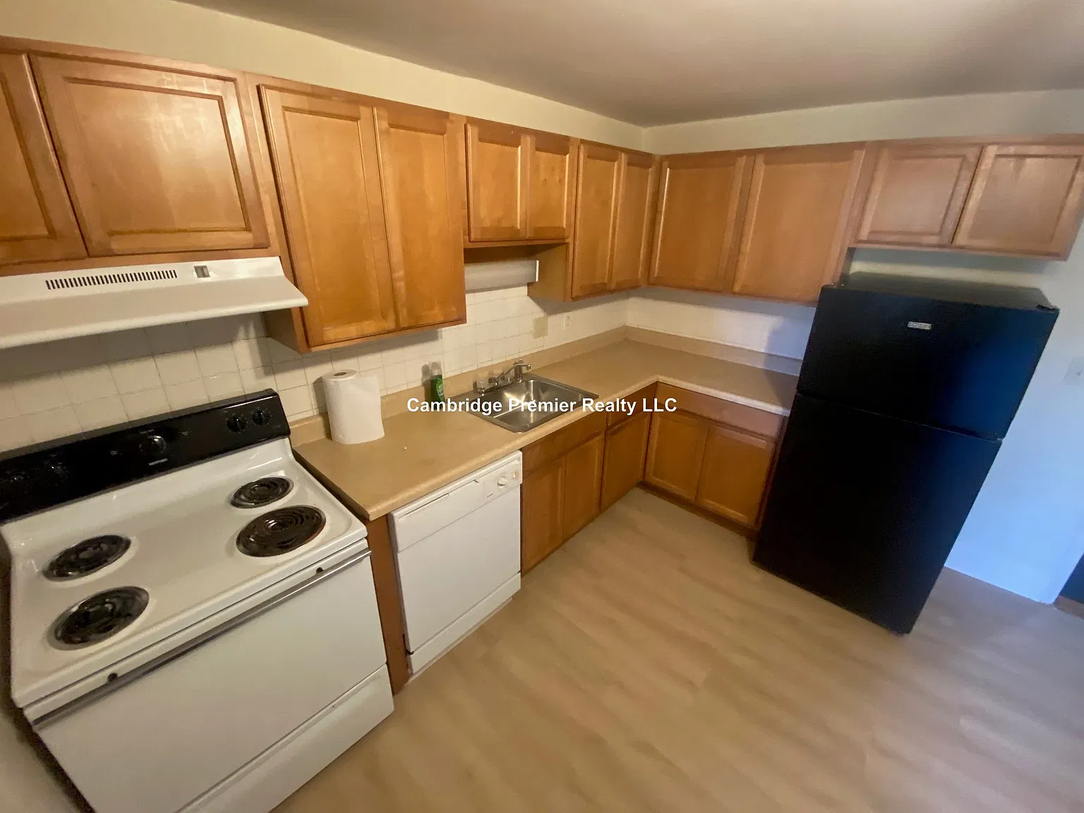 1 bed, 700 sqft, $2,300 — Photo 3