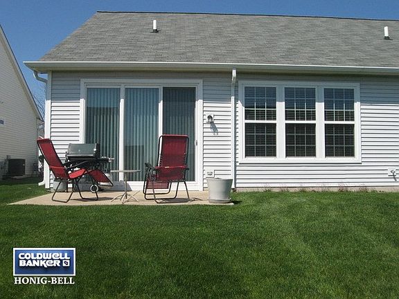 3rd image of 814 Woodland Dr