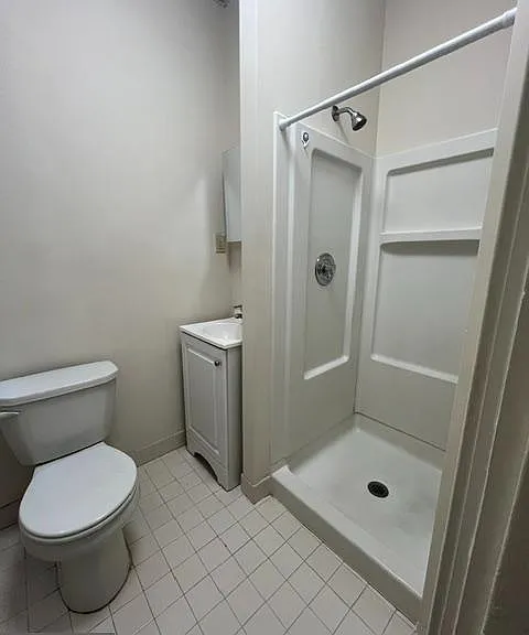 3420 Powelton Ave #3B — Photo 6
