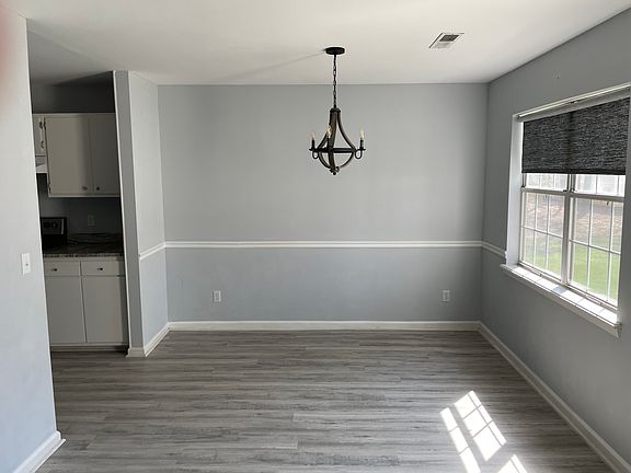 4th image of 4209 Edith Ln APT G