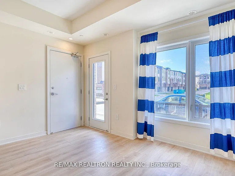 1695 Dersan St #324 — Photo 30