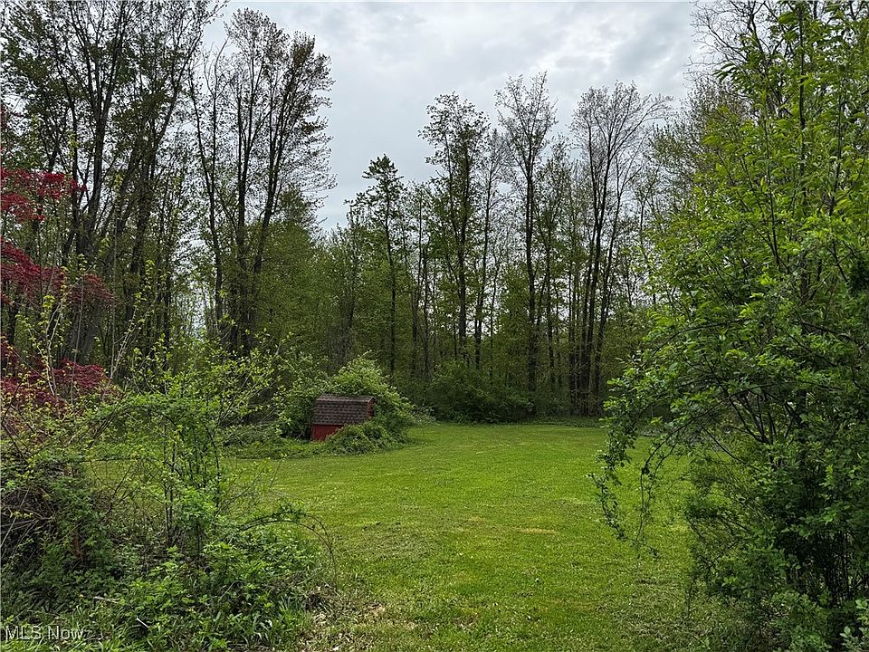 2nd image of 4017 Main St