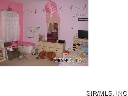 5th image of 2540 Hemlock Ave